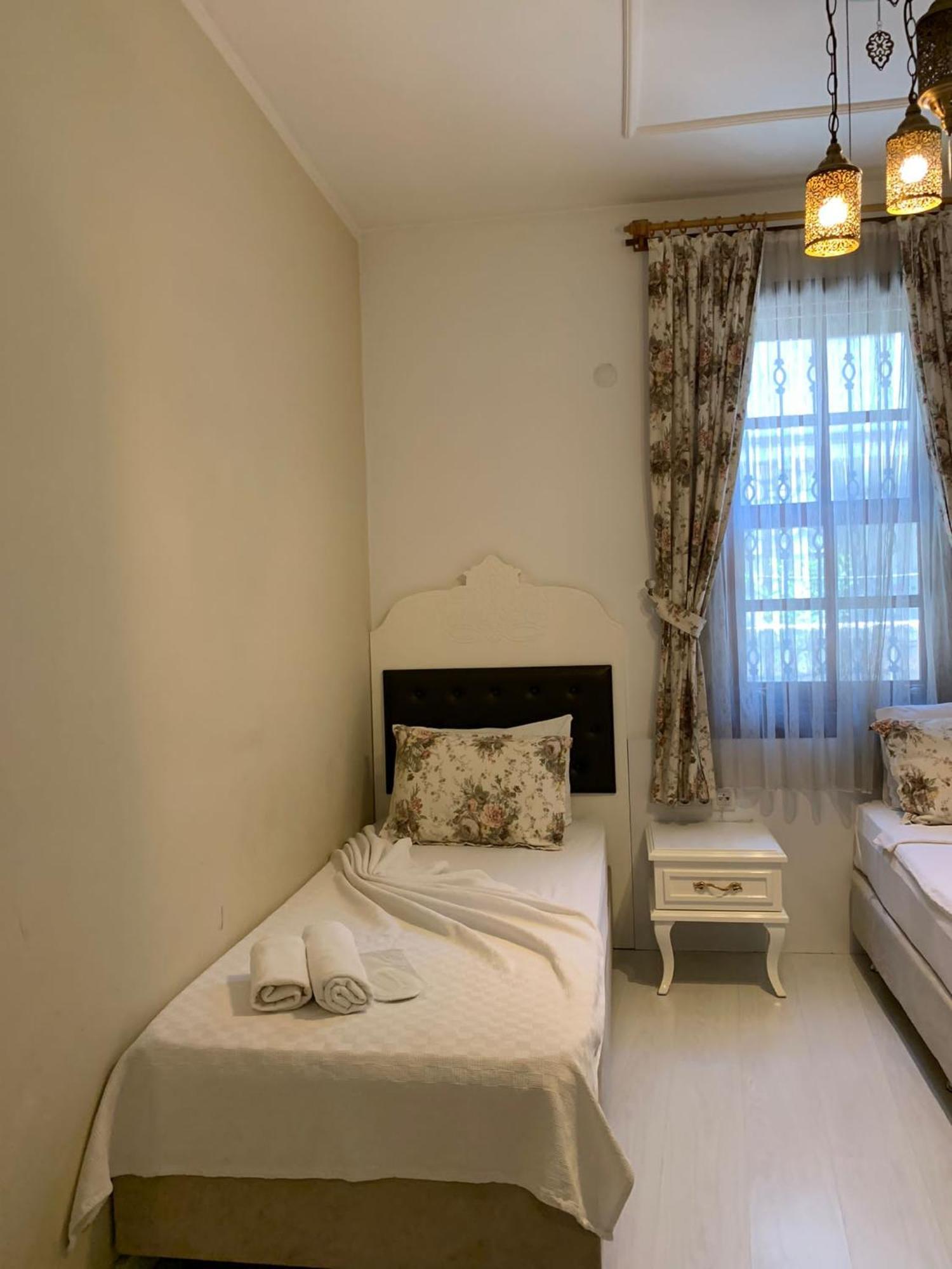 Kaleiçi Ozkavak Otel 2*