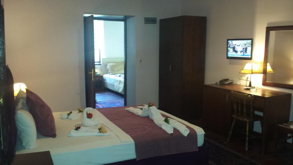 Kaleiçi Ozkavak Otel 2*