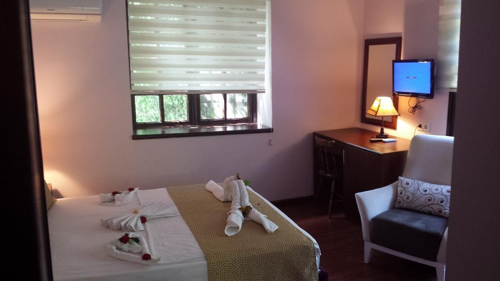 Kaleiçi Ozkavak Otel Antalya